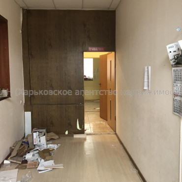 Здам нежитлову нерухомість, помещение свободного назначения , 3 кім., 250 м²