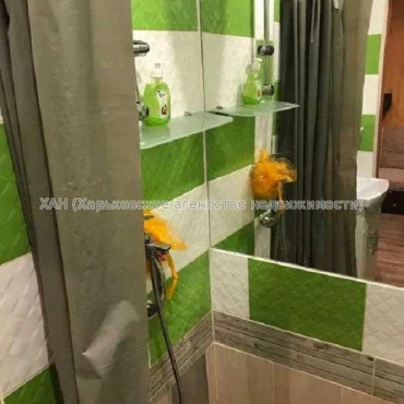 Продам квартиру, Чеботарская ул. , 1  ком., 15 м², капитальный ремонт 