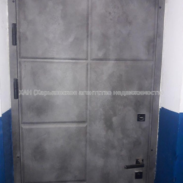 Продам квартиру, Героев Харькова просп. , 1  ком., 34 м², капитальный ремонт 