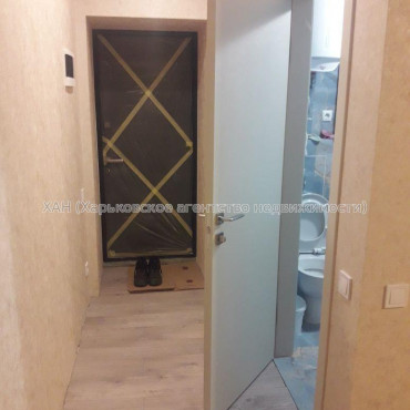 Продам квартиру, Героев Харькова просп. , 1  ком., 34 м², капитальный ремонт 