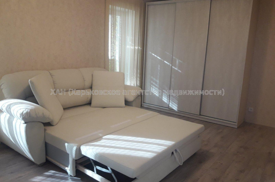 Продам квартиру, Героев Харькова просп. , 1 кім., 34 м², капитальный ремонт 