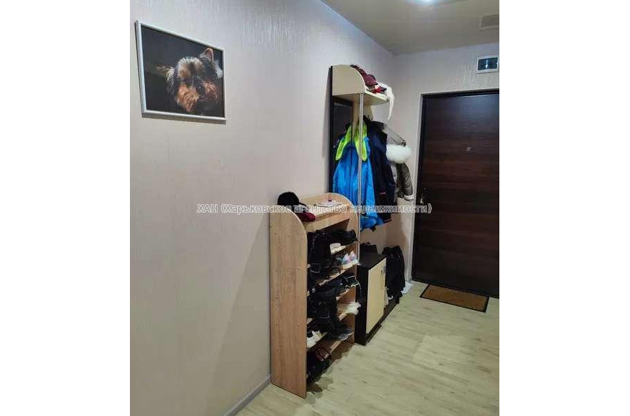 Продам квартиру, Валентиновская ул. , 1  ком., 40 м², капитальный ремонт 