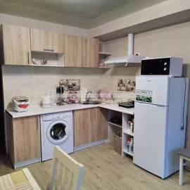 Продам квартиру, Валентиновская ул. , 1  ком., 40 м², капитальный ремонт