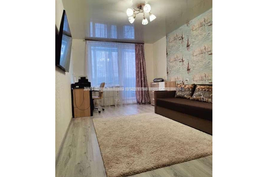 Продам квартиру, Валентиновская ул. , 1  ком., 40 м², капитальный ремонт 