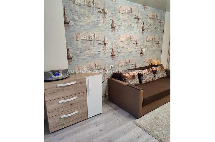 Продам квартиру, Валентиновская ул. , 1  ком., 40 м², капитальный ремонт 