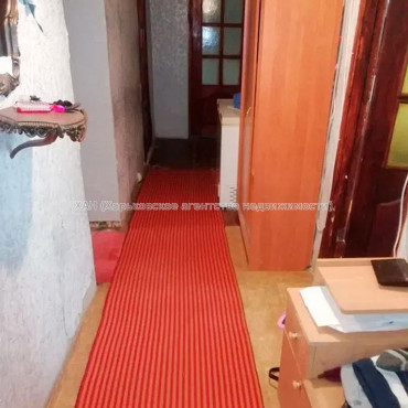 Продам квартиру, Шекспира ул. , 5 кім., 104.80 м², без ремонта 