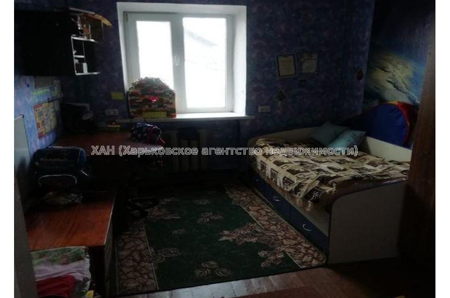 Продам квартиру, Шекспира ул. , 5 кім., 104.80 м², без ремонта 