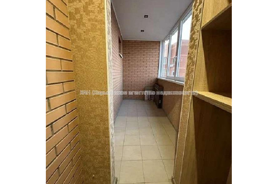 Продам квартиру, Мирослава Мисли ул. , 1  ком., 52 м², капитальный ремонт 