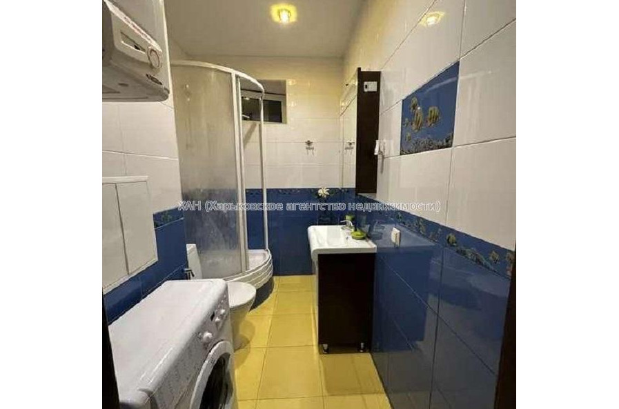 Продам квартиру, Мирослава Мисли ул. , 1  ком., 52 м², капитальный ремонт 