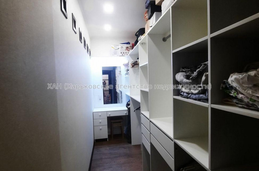 Продам квартиру, Дача 55 ул. , 1 кім., 47 м², евроремонт 