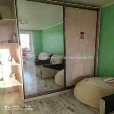 Продам квартиру, Барабашова академика ул. , 1  ком., 32 м², косметический ремонт 