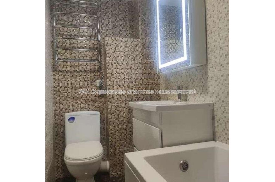 Продам квартиру, Героев Харькова просп. , 2 кім., 47 м², евроремонт 