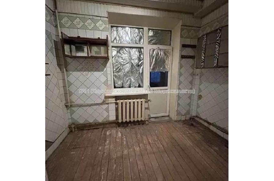 Продам квартиру, Кузнечная ул. , 3  ком., 75 м², советский ремонт 