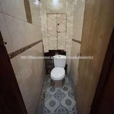 Продам квартиру, Кузнечная ул. , 3 кім., 75 м², советский ремонт 