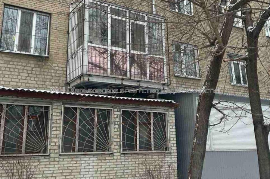 Продам квартиру, Кузнечная ул. , 3  ком., 75 м², советский ремонт 