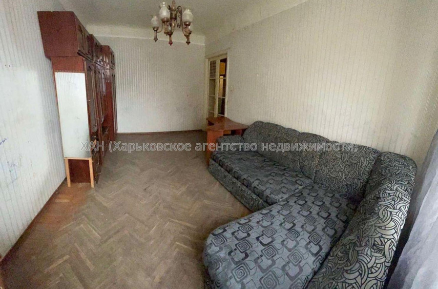 Продам квартиру, Кузнечная ул. , 3  ком., 75 м², советский ремонт 