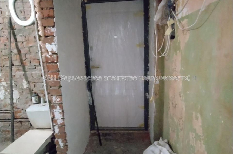 Продам квартиру, Бондаревская ул. , 2 кім., 31 м², частичный ремонт 