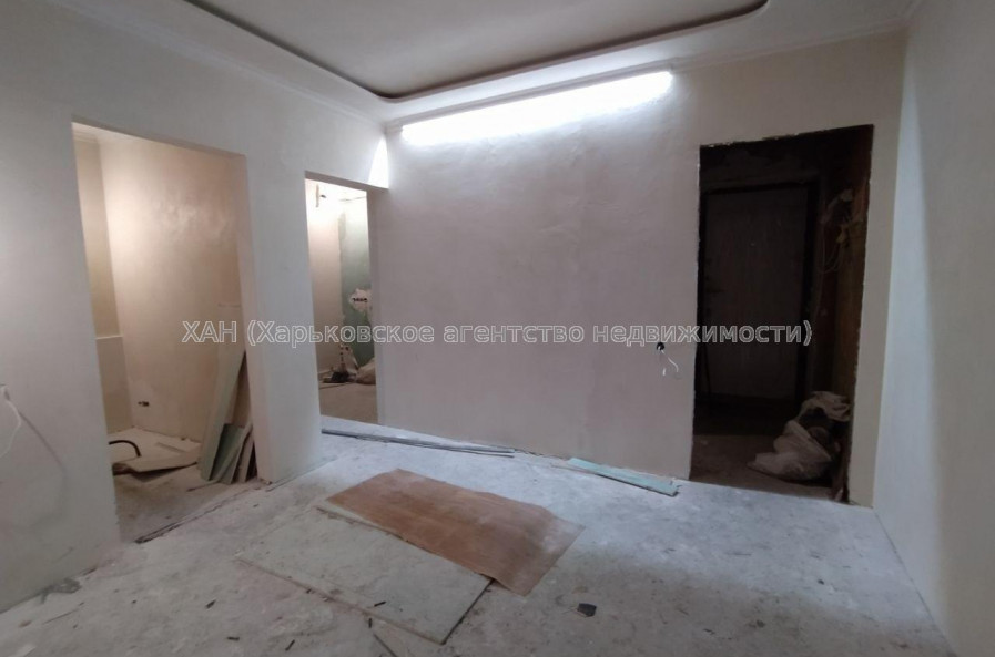 Продам квартиру, Бондаревская ул. , 2 кім., 31 м², частичный ремонт 