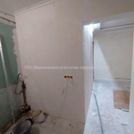 Продам квартиру, Бондаревская ул. , 2 кім., 31 м², частичный ремонт