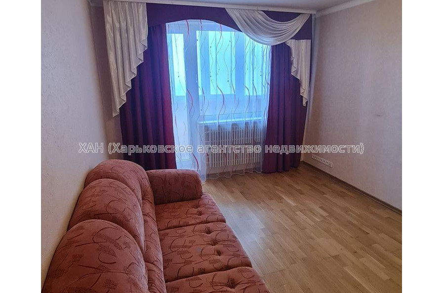 Продам квартиру, Жасминовый б-р , 3  ком., 69 м², капитальный ремонт 