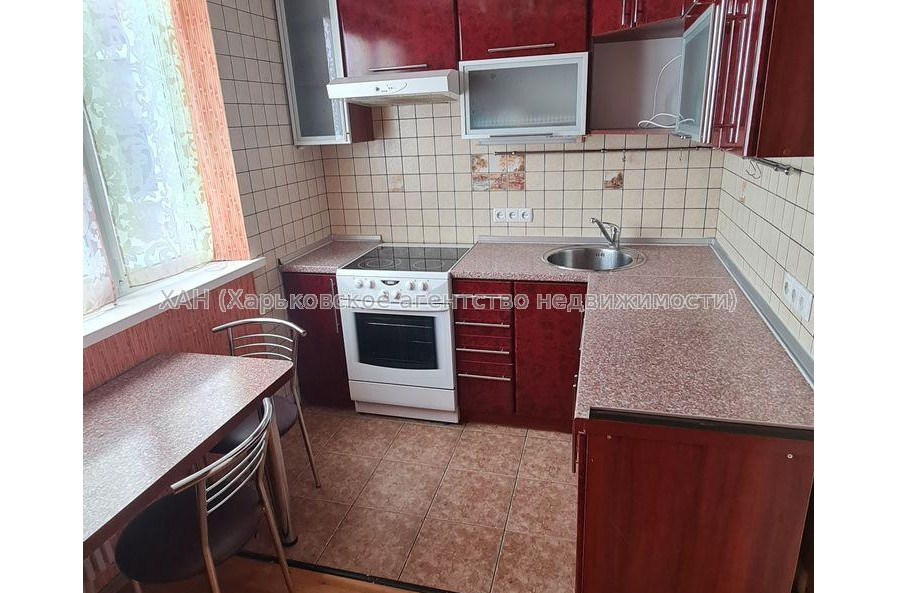 Продам квартиру, Жасминовый б-р , 3  ком., 69 м², капитальный ремонт 