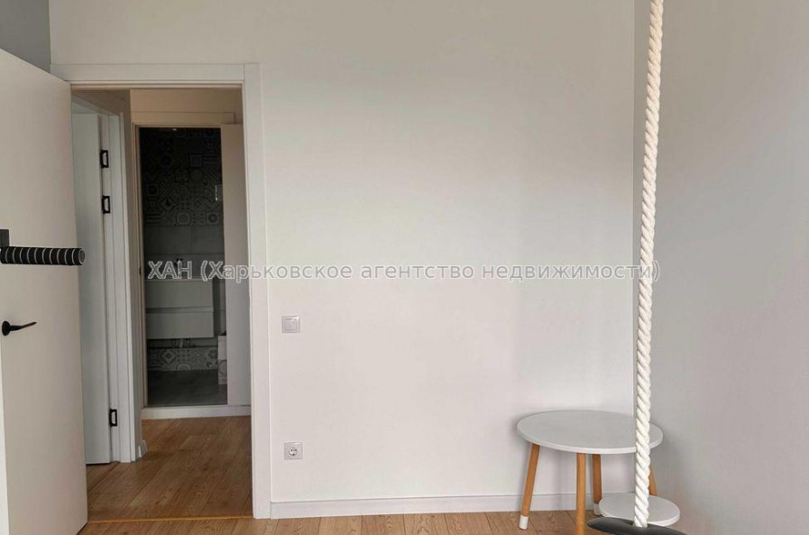 Продам квартиру, Тракторостроителей просп. , 2 кім., 52 м², евроремонт 