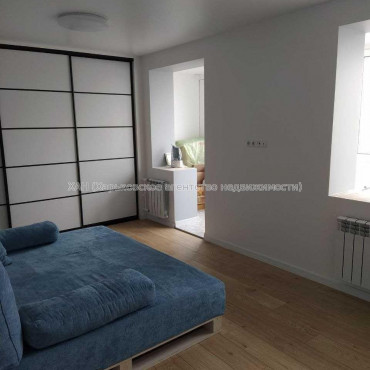 Продам квартиру, Тракторостроителей просп. , 2 кім., 52 м², евроремонт 