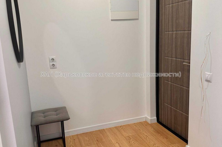 Продам квартиру, Тракторостроителей просп. , 2 кім., 52 м², евроремонт 