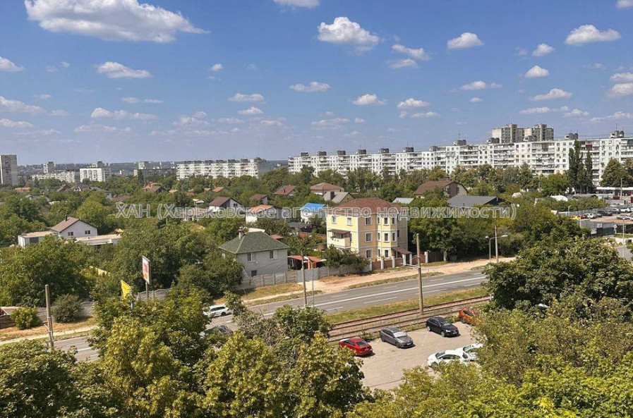 Продам квартиру, Тракторостроителей просп. , 2 кім., 52 м², евроремонт 