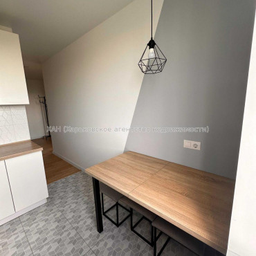 Продам квартиру, Тракторостроителей просп. , 2 кім., 52 м², евроремонт 