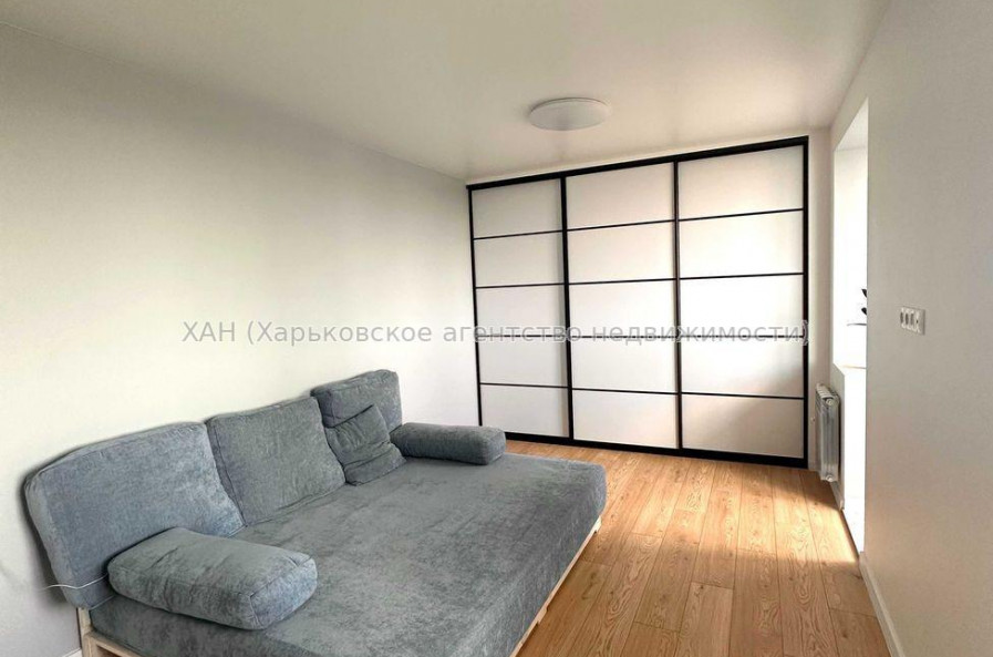 Продам квартиру, Тракторостроителей просп. , 2 кім., 52 м², евроремонт 