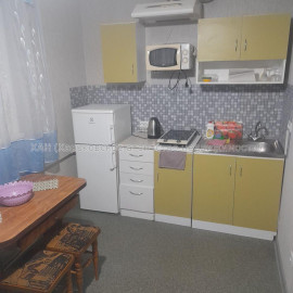 Продам квартиру, Рыбалко ул. , 1 кім., 17 м², капитальный ремонт