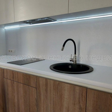 Продам квартиру, Кричевского ул. , 1  ком., 30 м², евроремонт 