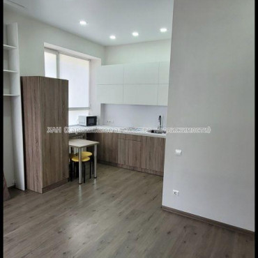 Продам квартиру, Кричевского ул. , 1  ком., 30 м², евроремонт 