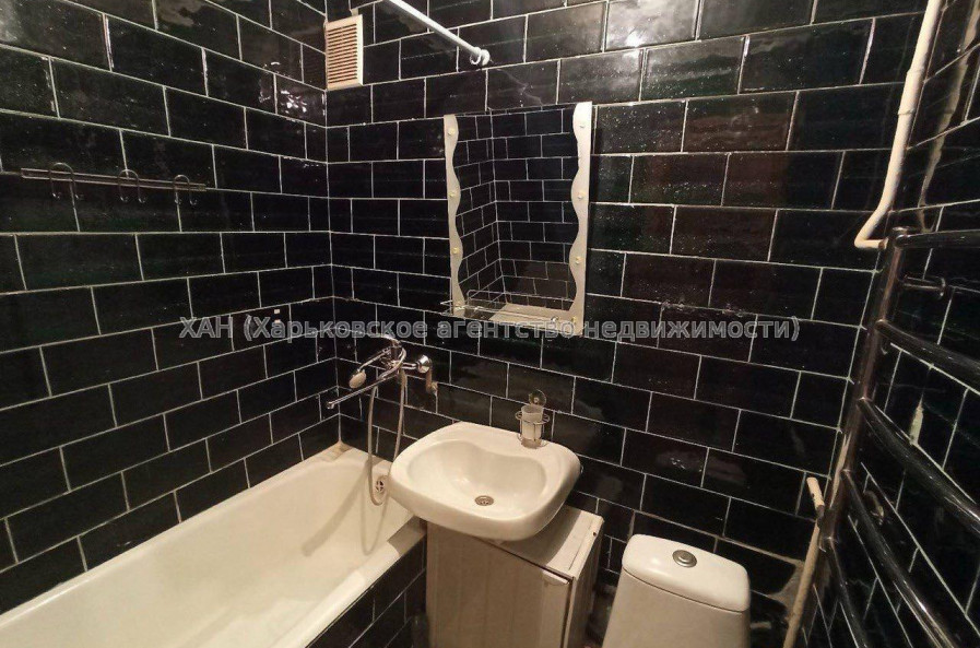 Продам квартиру, Териховская ул. , 1  ком., 33 м², косметический ремонт 