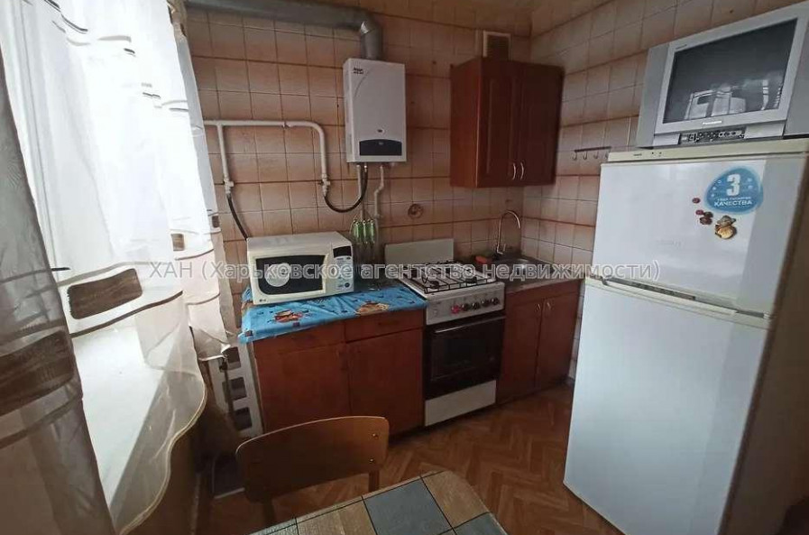 Продам квартиру, Териховская ул. , 1  ком., 33 м², косметический ремонт 