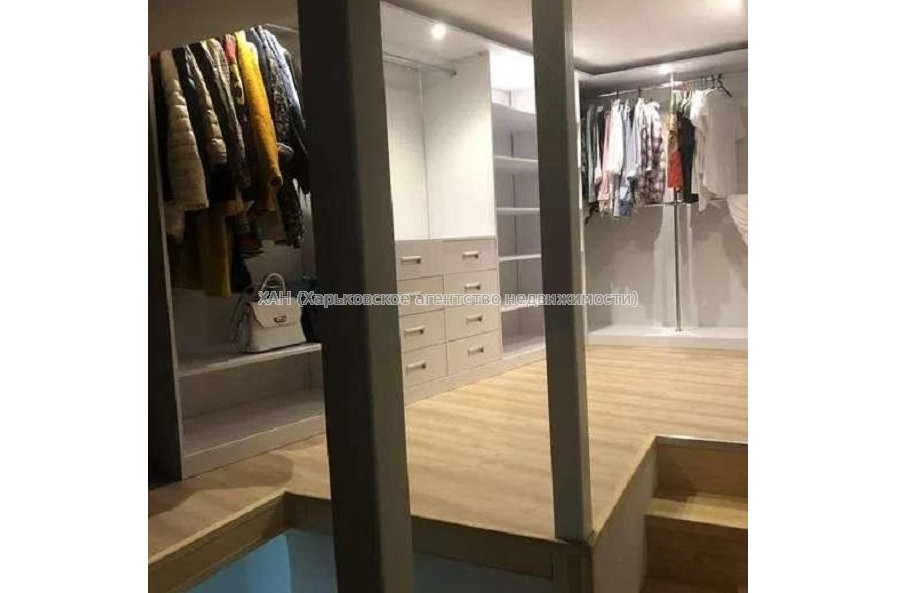 Продам квартиру, Героев Харькова просп. , 2  ком., 49 м², евроремонт 