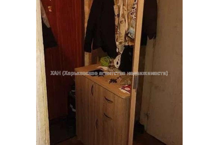 Продам квартиру, Индустриальный просп. , 2 кім., 44 м², советский ремонт 