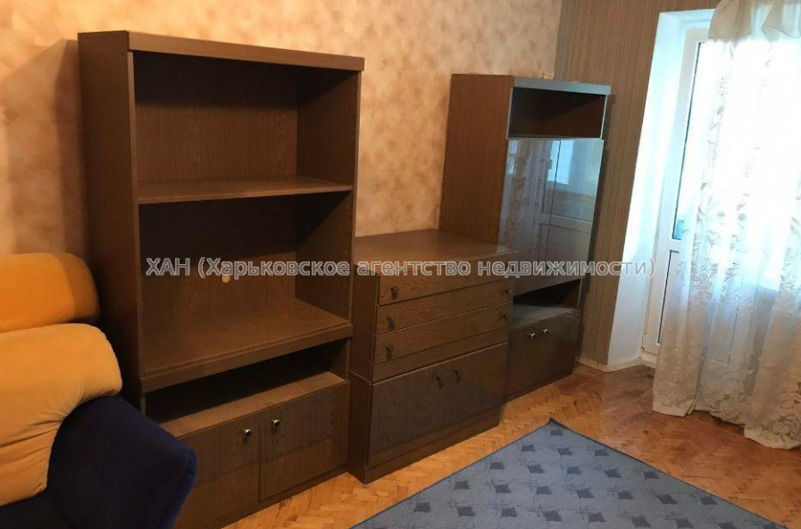 Сдам квартиру, Деревянко ул. , 4 , 1  ком., 34 м², косметический ремонт 