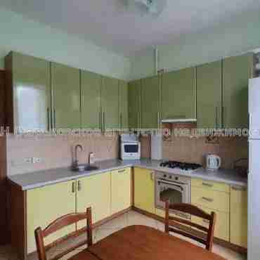 Продам квартиру, Гимназическая наб. , 3 кім., 76 м², капитальный ремонт 