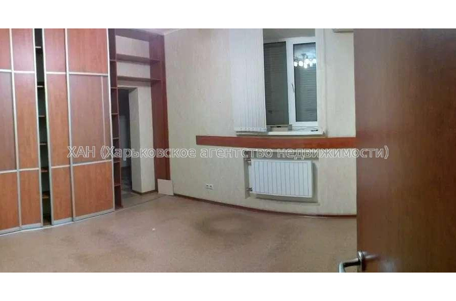 Сдам нежилую недвижимость, офисное помещение , 5  ком., 91 м², косметический ремонт 