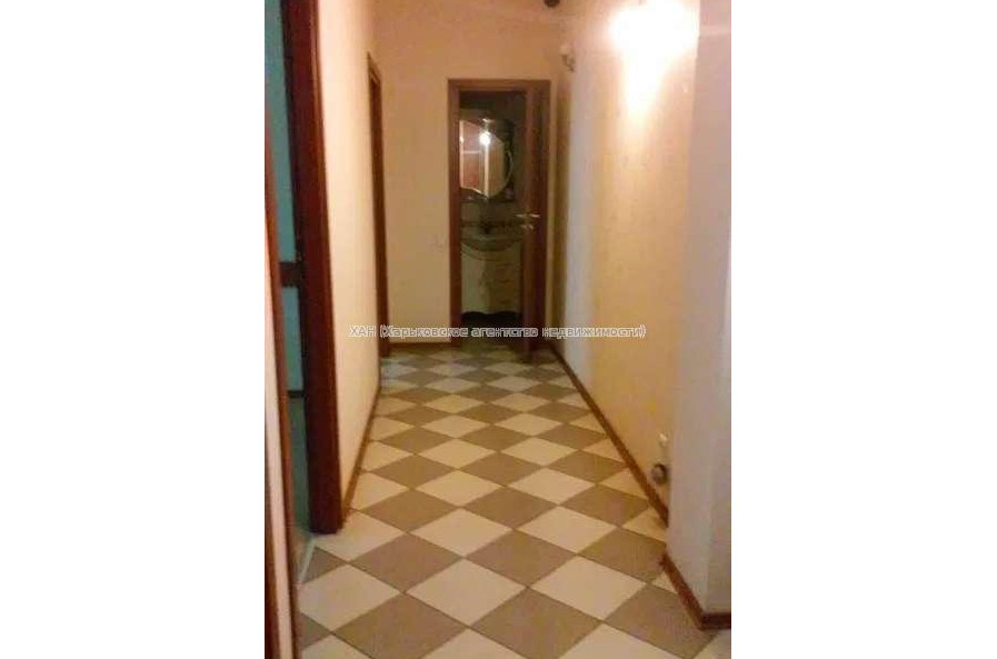 Сдам нежилую недвижимость, офисное помещение , 5  ком., 91 м², косметический ремонт 