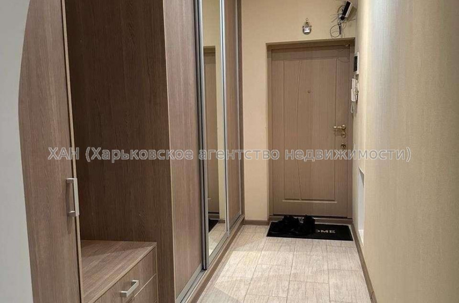 Продам квартиру, Новоалександровская ул. , 2  ком., 68 м², авторский дизайн 