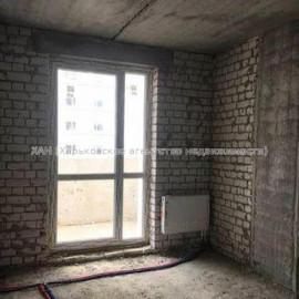 Продам квартиру, Полтавский Шлях ул. , 1  ком., 38 м², без внутренних работ