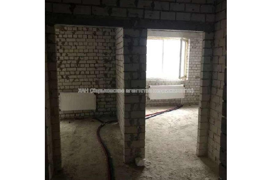 Продам квартиру, Полтавский Шлях ул. , 1  ком., 38 м², без внутренних работ 