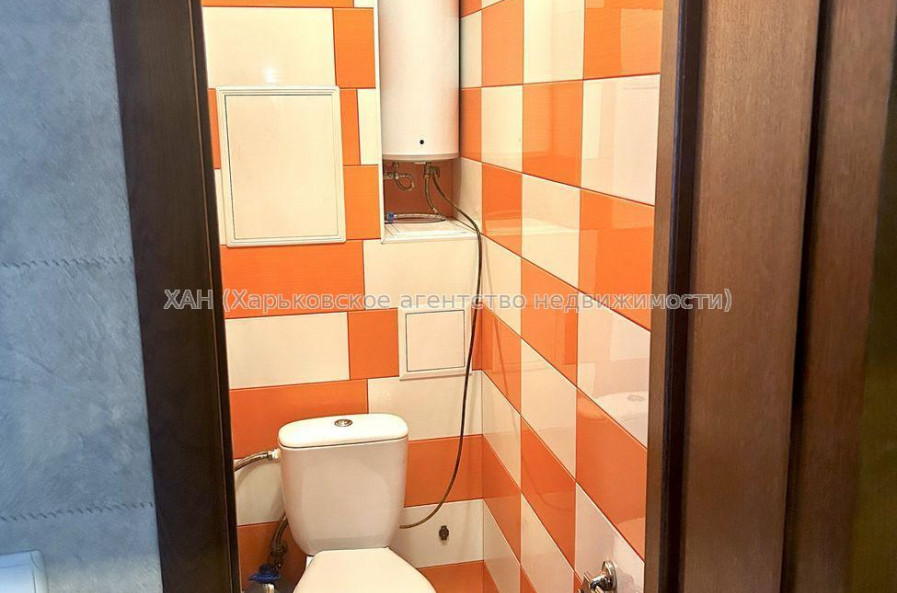 Продам квартиру, Молочная ул. , 2 кім., 51 м², косметический ремонт 
