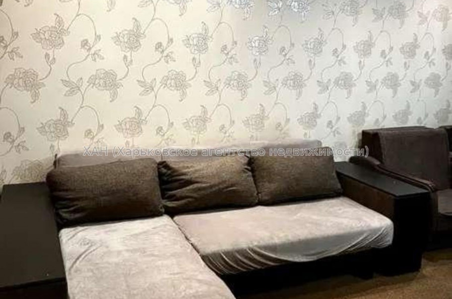 Продам квартиру, Молочная ул. , 2 кім., 51 м², косметический ремонт 
