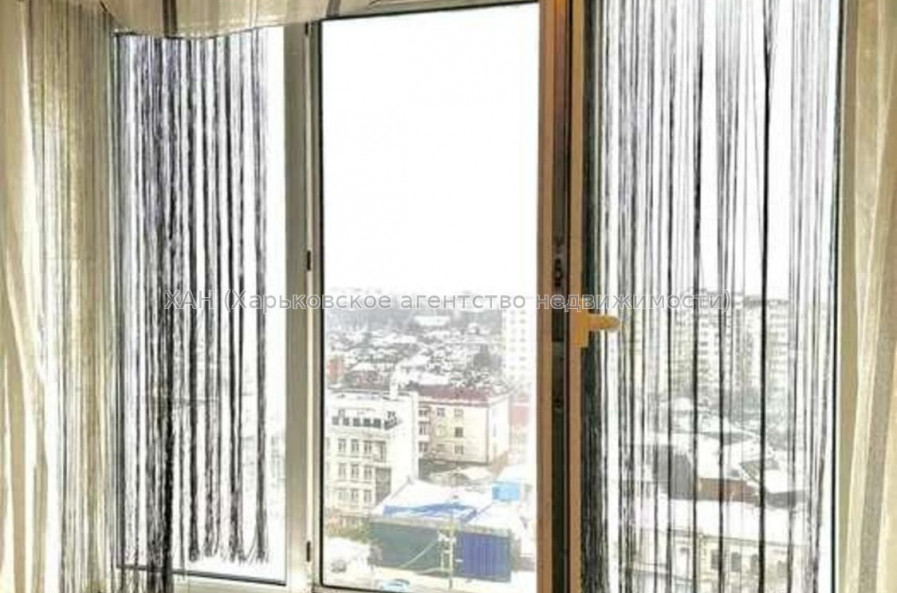 Продам квартиру, Молочная ул. , 2 кім., 51 м², косметический ремонт 