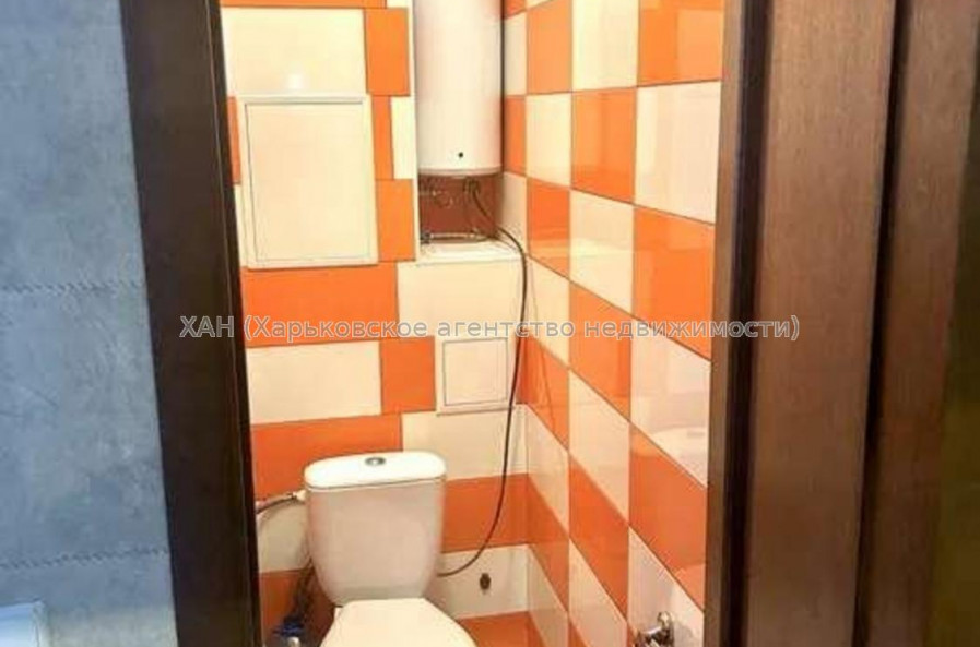 Продам квартиру, Молочная ул. , 2 кім., 51 м², косметический ремонт 