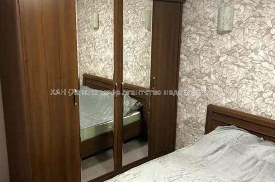 Продам квартиру, Молочная ул. , 2 кім., 51 м², косметический ремонт 